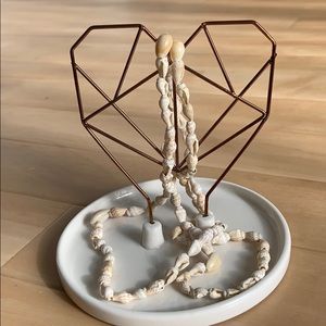 Hawaiian seashell necklace